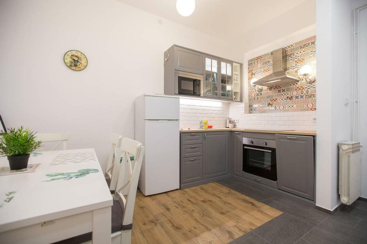 Oberiter Apartments - Center Of Zagreb, Fast Wifi, Ac, Kitchen, Parking Екстер'єр фото